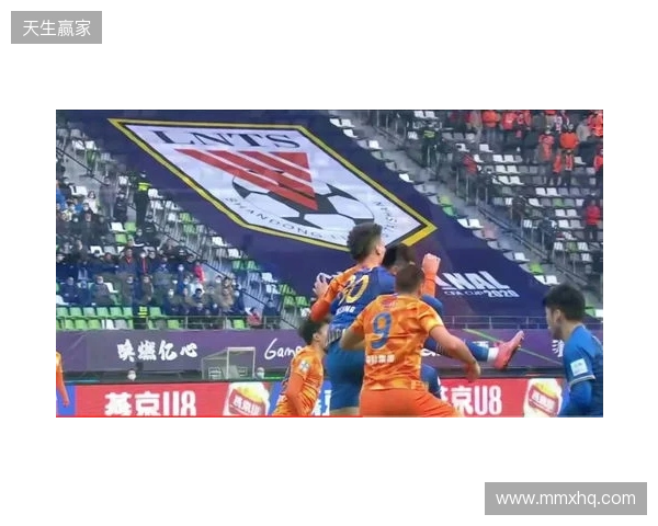 博主:国安下午集结韩佳奇现身,个别球员已从基地搬走私人物品 博主:国安下午集结韩佳奇现身,个别球员已从基地搬走私人物品